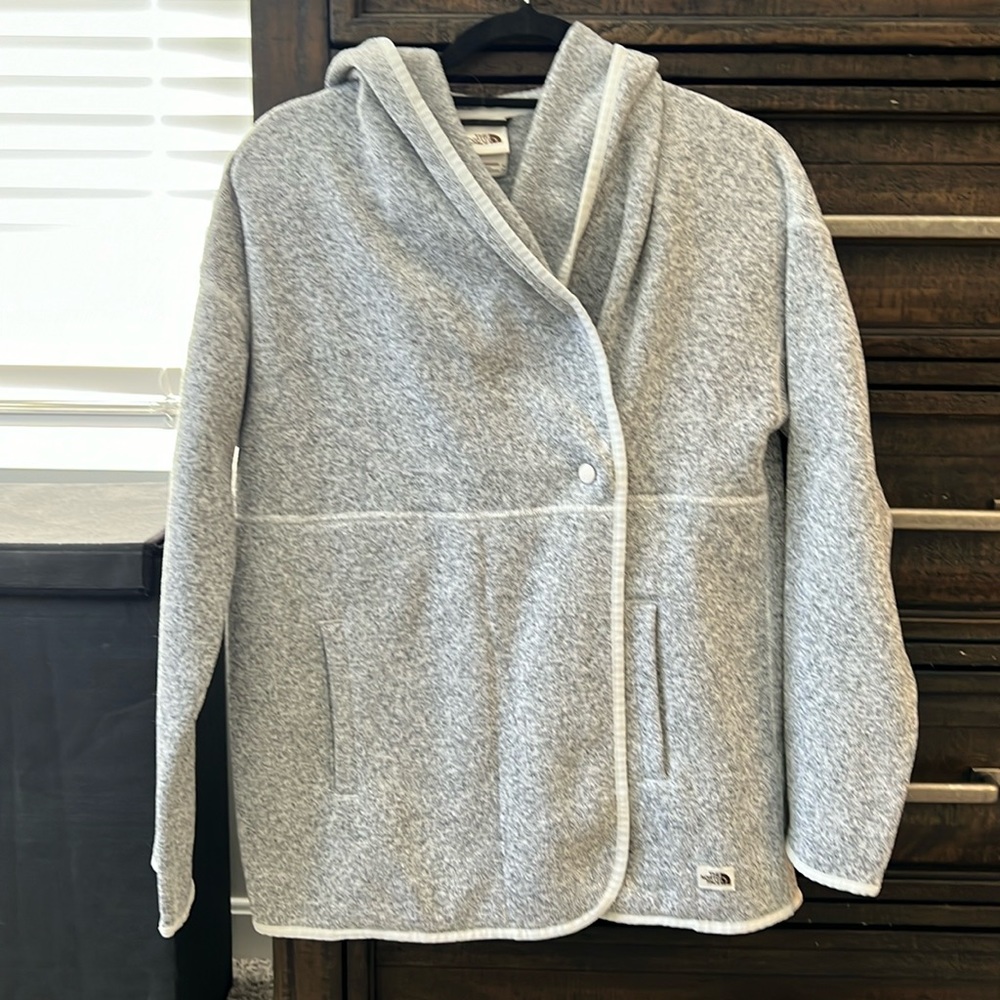 North face one snap fleece jacket with hood